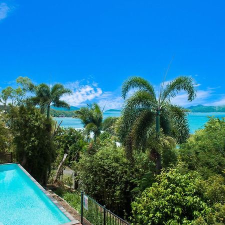 Seascape On Shutehaven - Whitsunday Views Holiday Home Shute Harbour Exterior photo